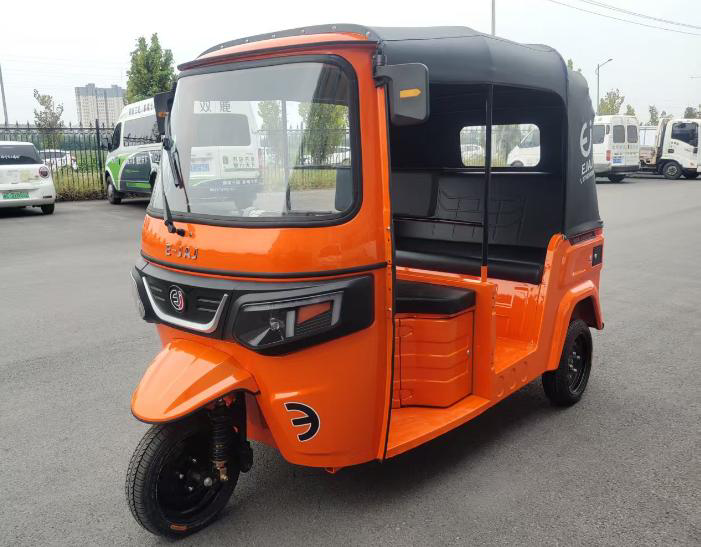 Three Wheel Tuk Tuk Tricycle Motorcycle Electric Powered 200CC Motorized Tricycles for Passenger-Luxury Single Row 3+1